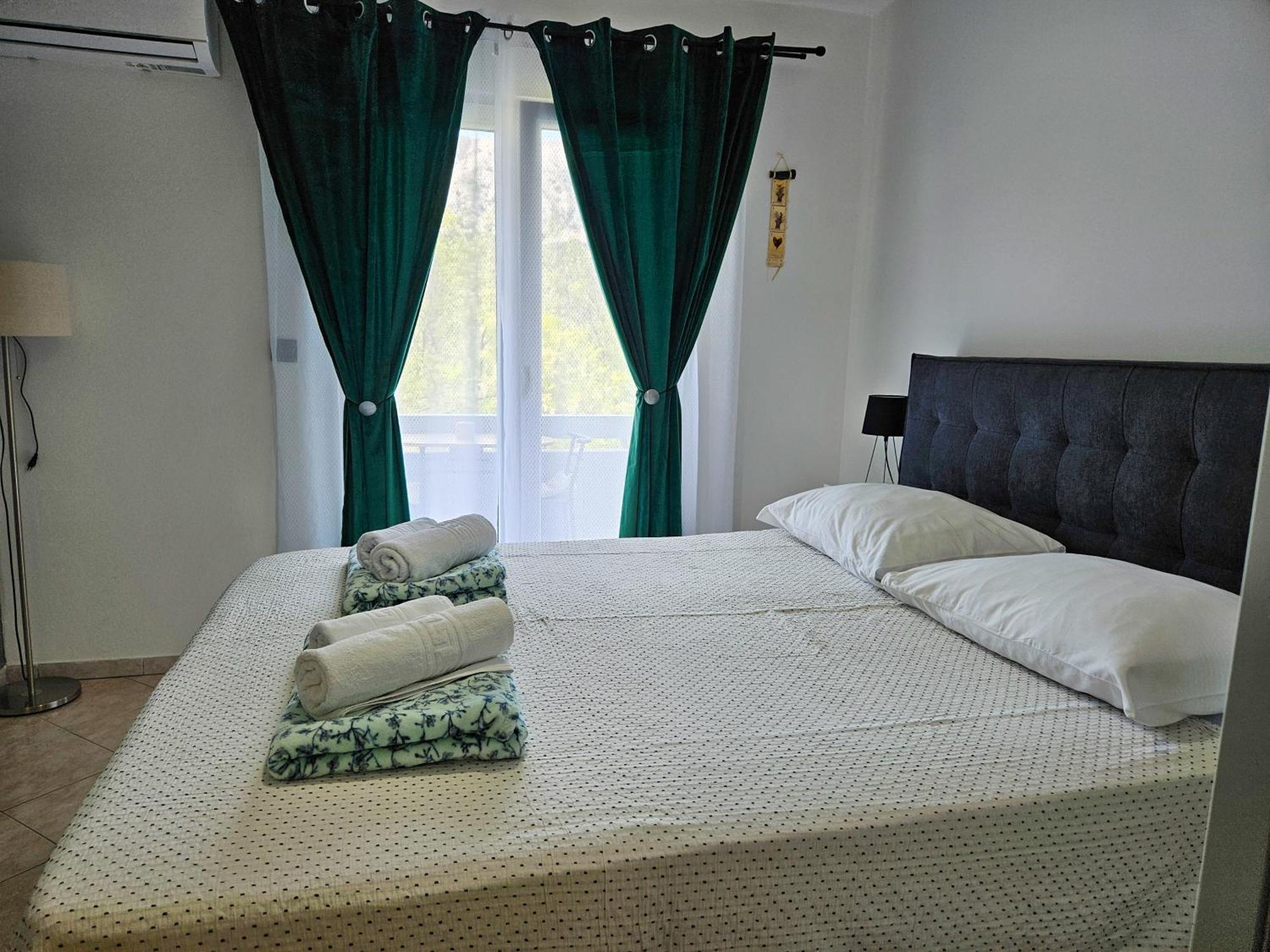 Apartments Mira Башка Екстер'єр фото